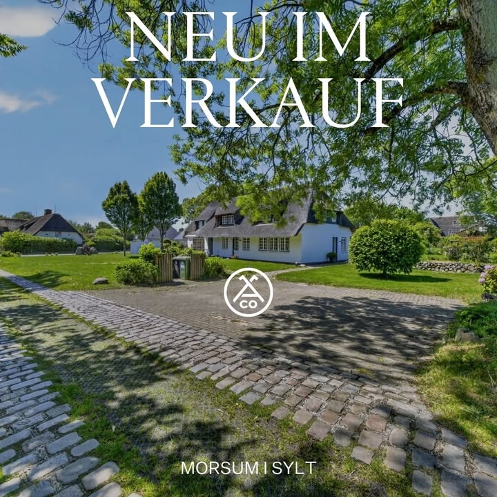 REET. WIESEN. STILLE 🌾🏡🌿 REETGEDECKTES JUWEL AN DEN WIESEN IN MORSUM